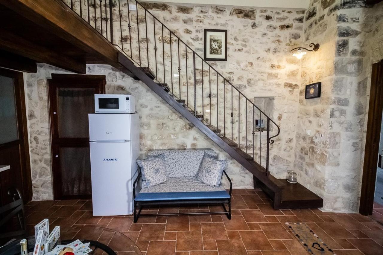 U Dammusu Villa Modica Bagian luar foto